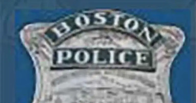 boston police gaelic column of pipes and drums