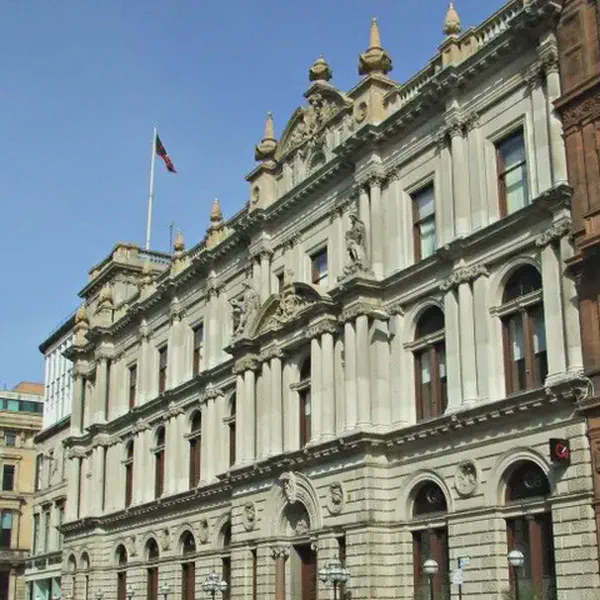/images/tich/Clydesdale_Bank_HQ,_Glasgow,_Scotland.webp