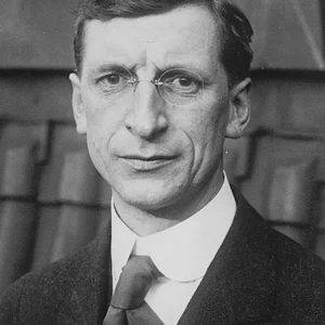 Éamon de Valera is elected President of the Executive Council of Ireland