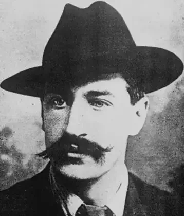 /images/tich/James_Larkin,_circa_1910_(cropped).webp
