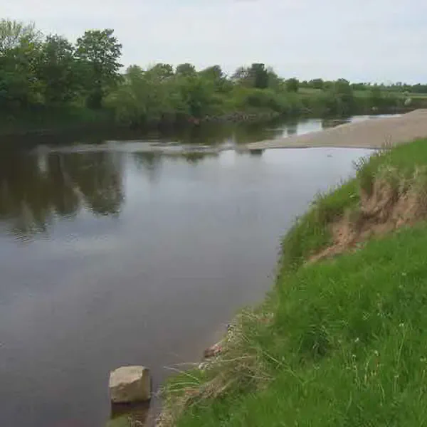 /images/tich/river_esk_328.webp