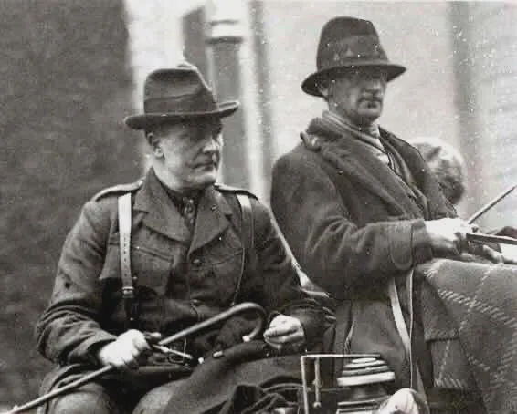 image title Hales (left, in uniform) taken on 7 December 1922, the date of his assassination